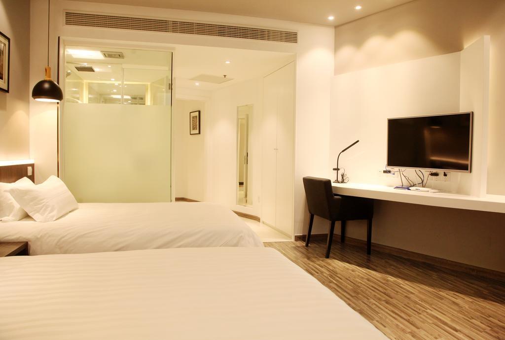 Delight Palace Jingan Service Shanghai