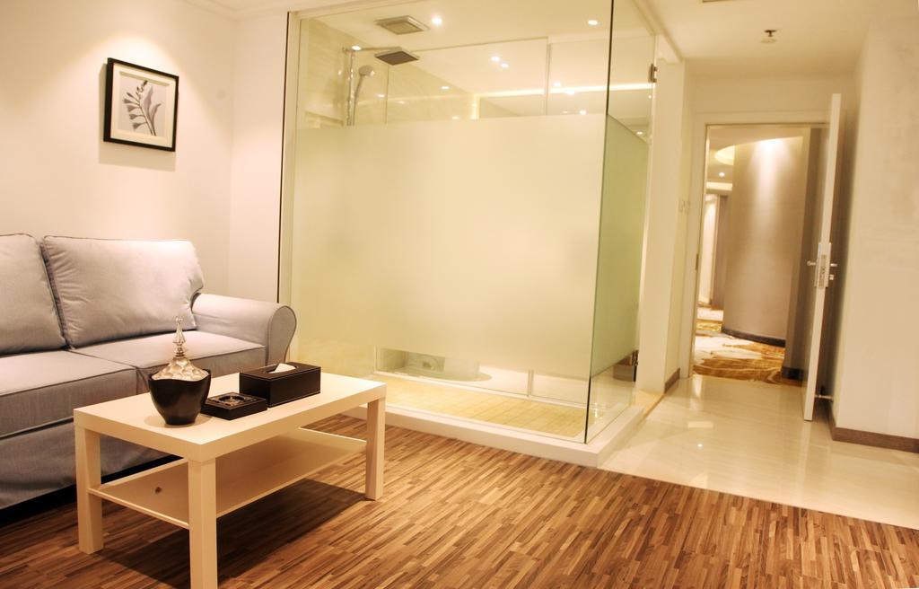 Delight Palace Jingan Service